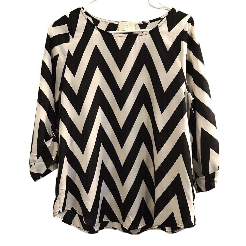 Everly Black Ivory Chevron Print Scoop Neck Top Womens Size M Medium